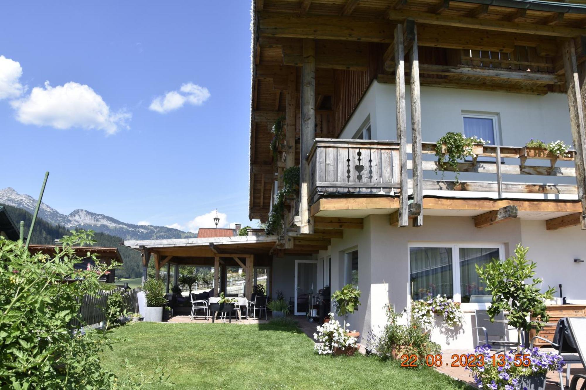 Landhotel Anna Sankt Martin am Tennengebirge Exterior photo