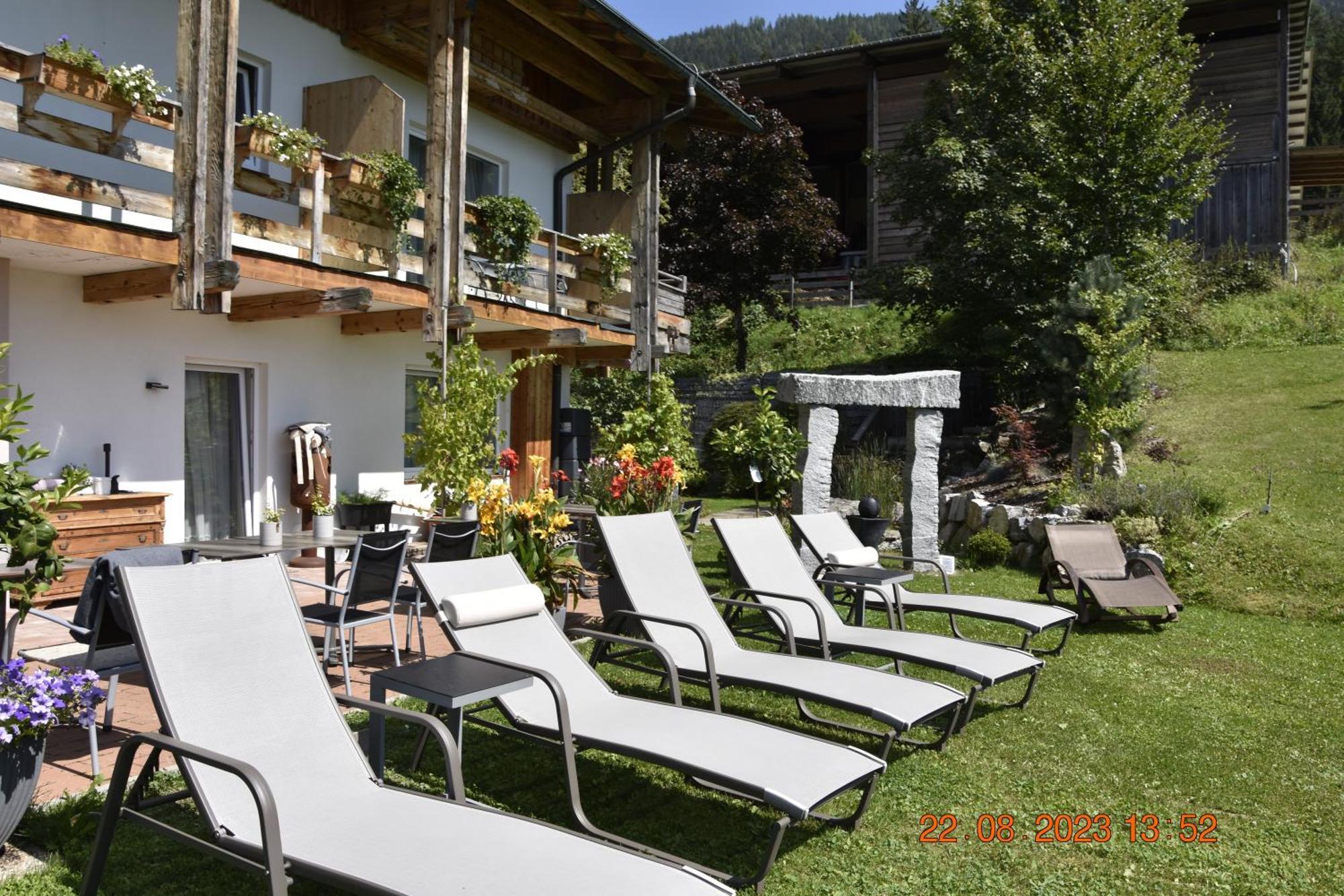 Landhotel Anna Sankt Martin am Tennengebirge Exterior photo