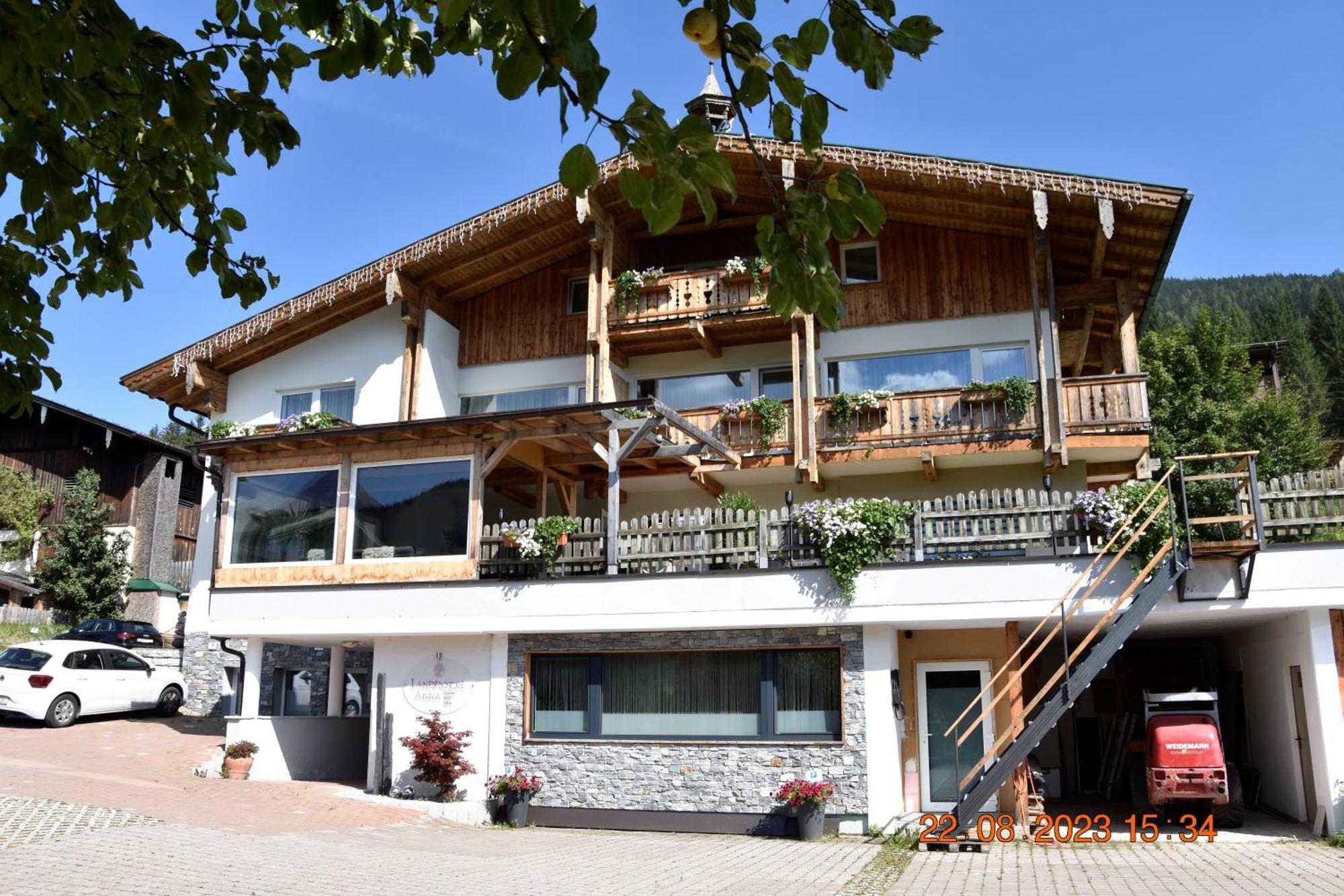 Landhotel Anna Sankt Martin am Tennengebirge Exterior photo